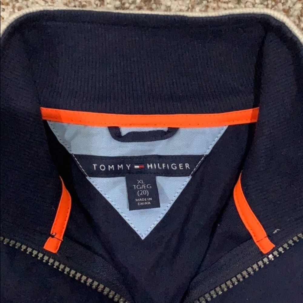 Lot of two Tommy Hilfiger 1/4 zip big boy sweatshirt size XL 20 - Picture 7 of 10